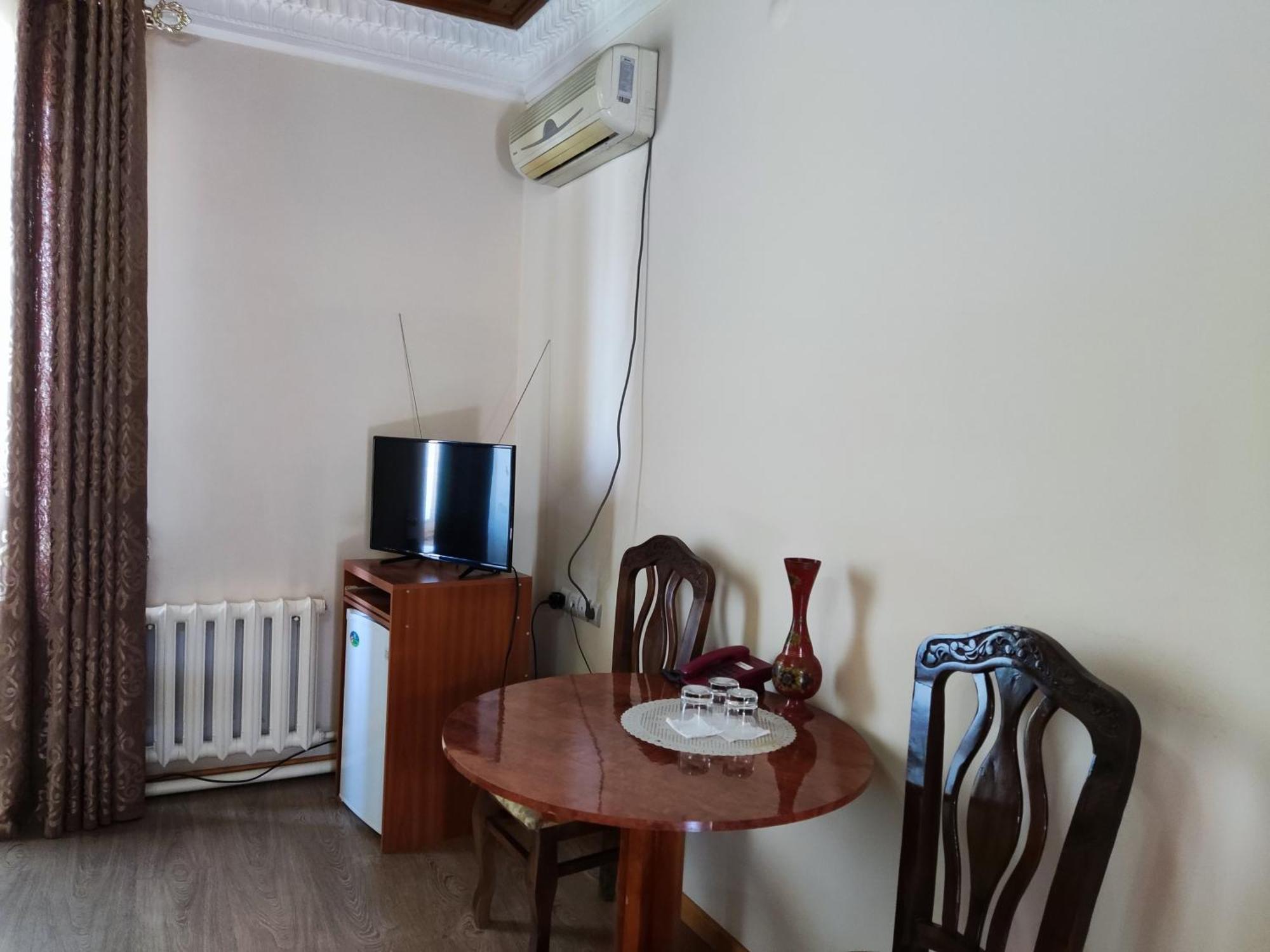 Boutique Hotel Ziyobaxsh Buchara Buitenkant foto